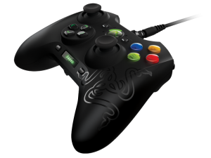 The New "Sabertooth" Controller by Razer.